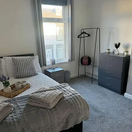 Winifred Terrace - 2 Bedrooms