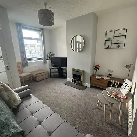 Apartment Winifred Terrace - 2 Bedrooms *